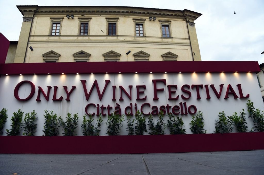 only-wine-festival-scritta