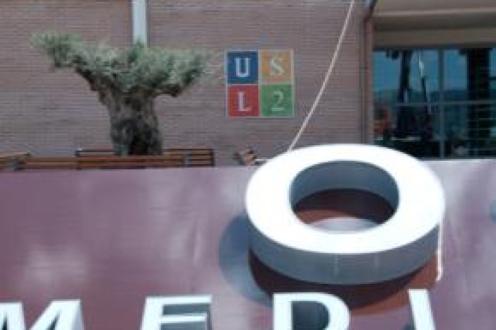 ospedale-pantalla-dettaglio-scritta