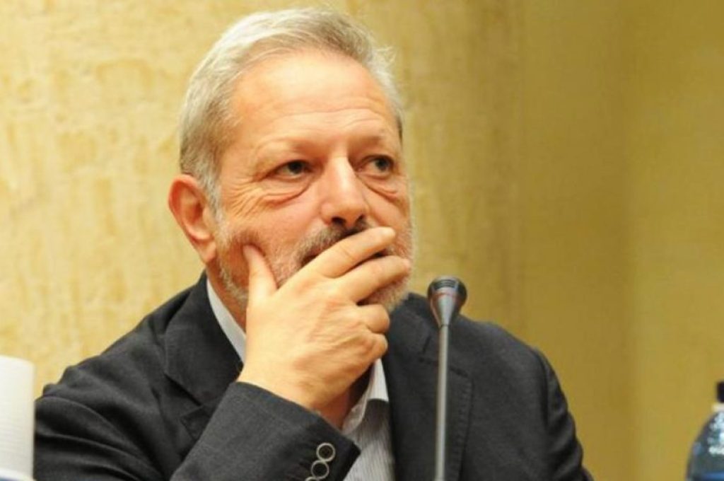 paolo-pagliaro-intervista-libro-5-domande-italia-calo-demografico-ambiente-1024x535