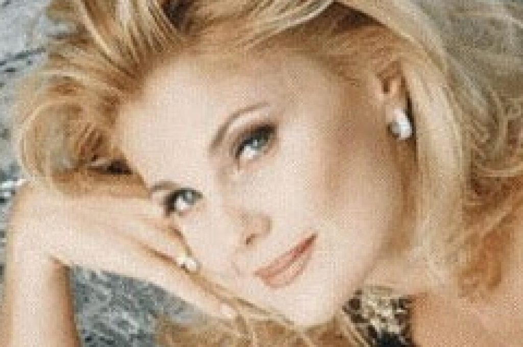 patrizia-pellegrino-nuova-musa-di-brass-932311