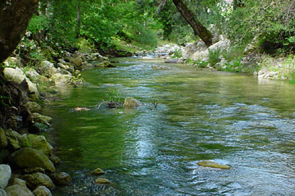 pescasseroli_fiume_sangro02t
