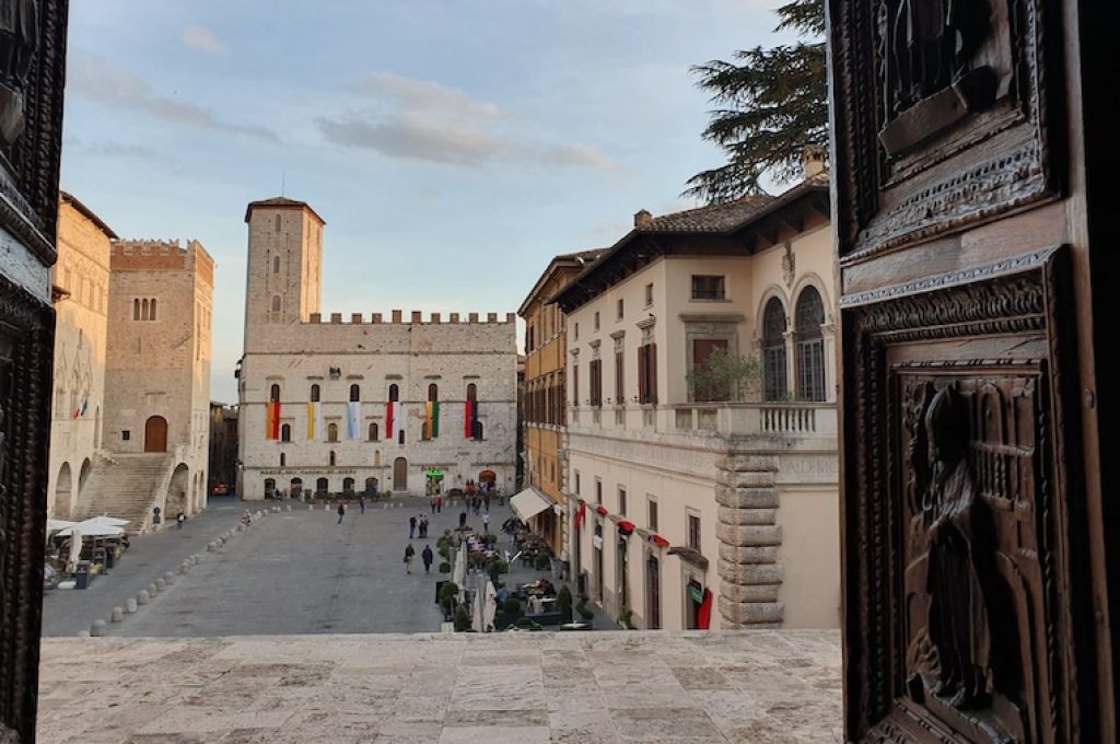 piazza del popolo todi