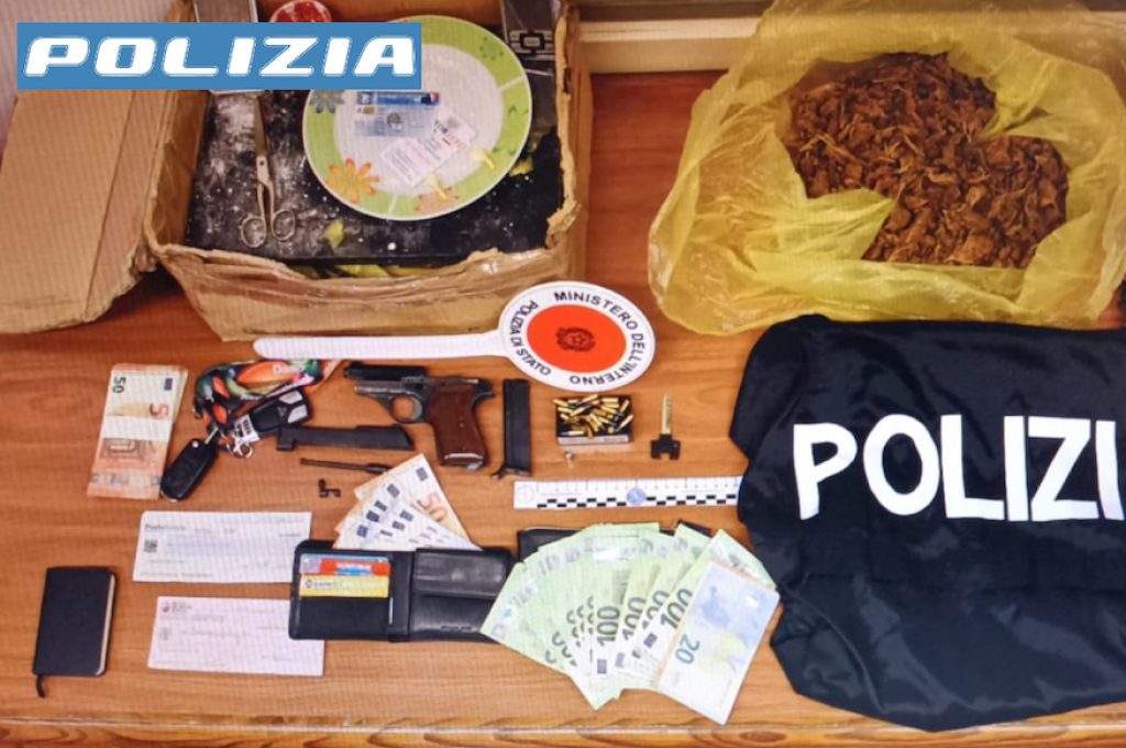 polizia droga e pistola