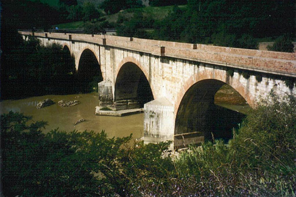 pontecuti pontecuti