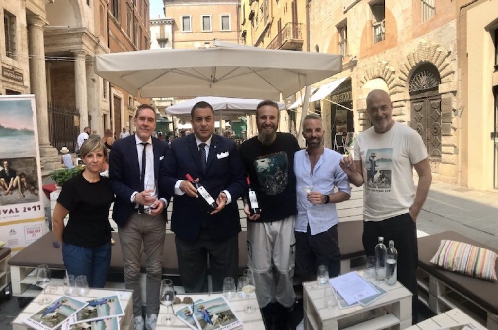 presentazione spettacolo festival