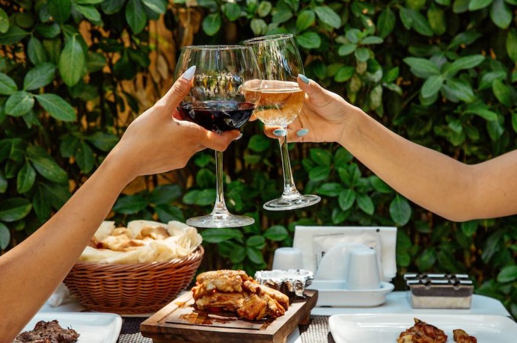 glasses of red and white wine