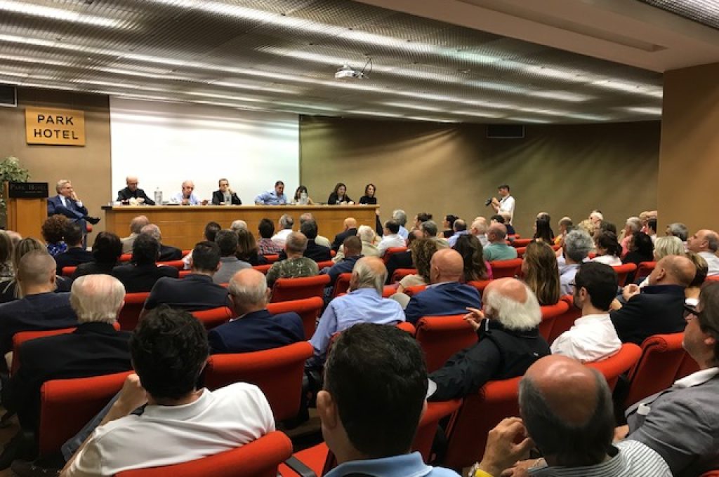 riunione claudio ricci