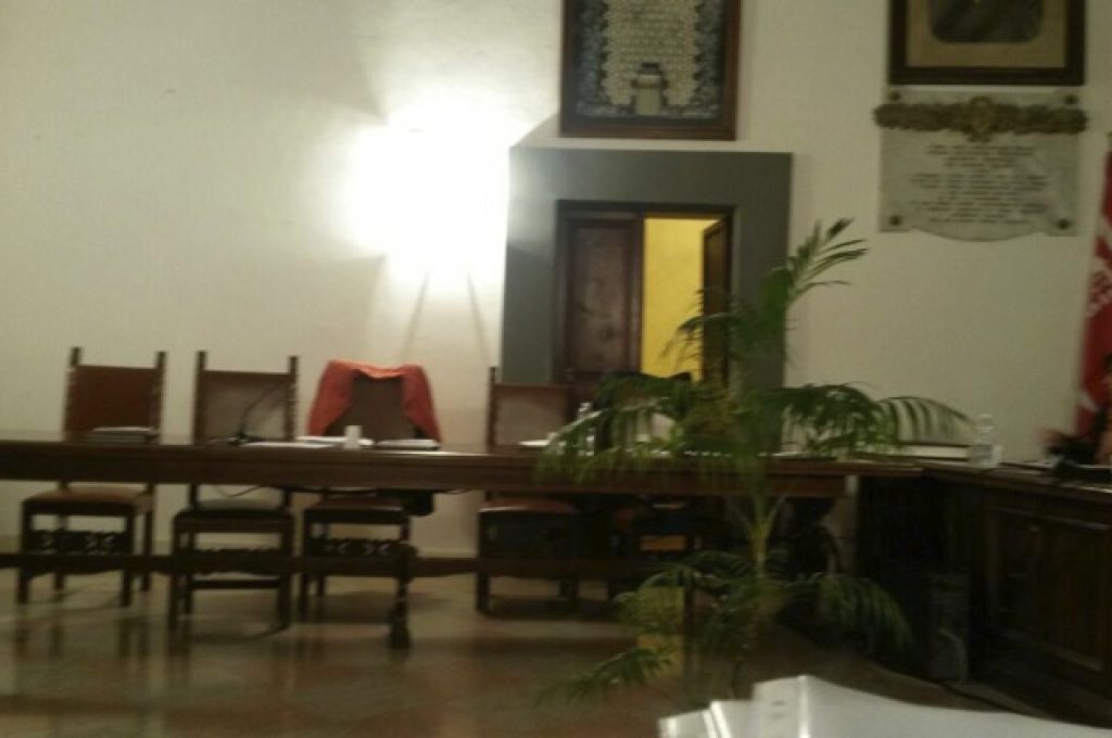 sala consiglio massa