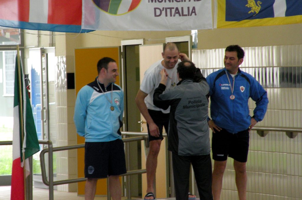 santini-oro-2011
