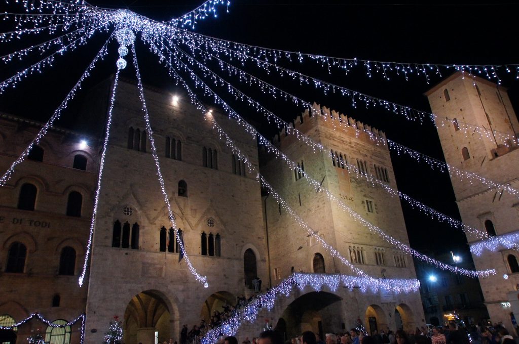 set-piazza-todi