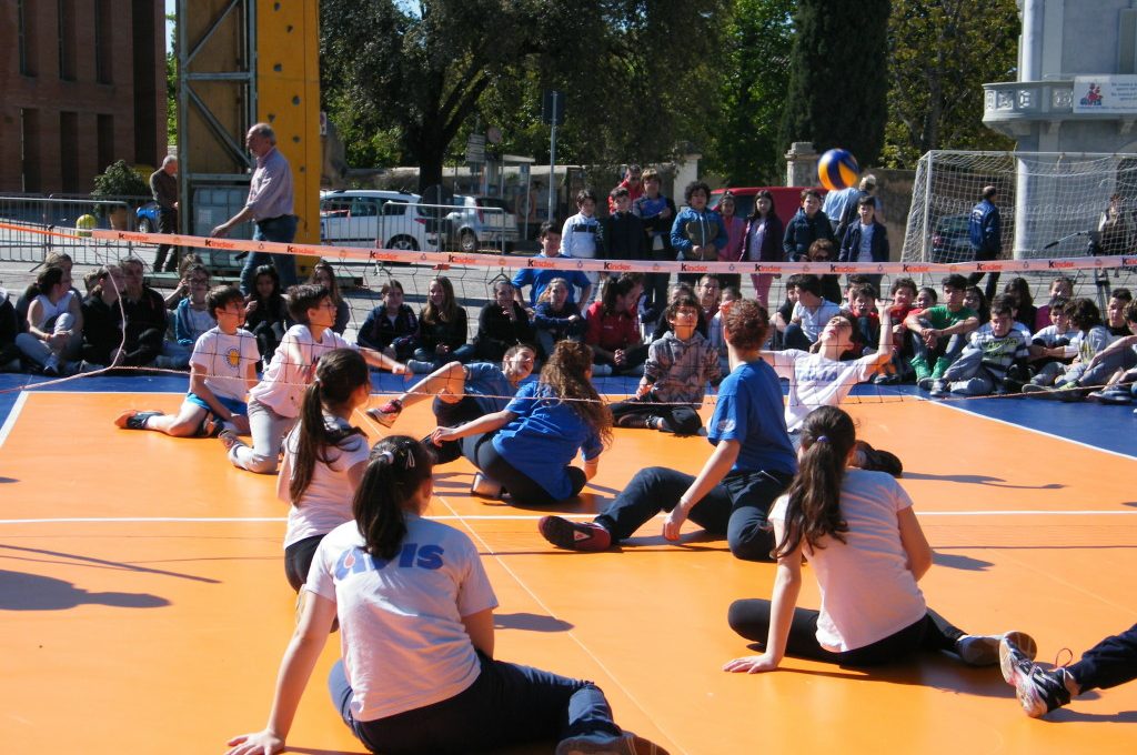 sitting%20volley[1]