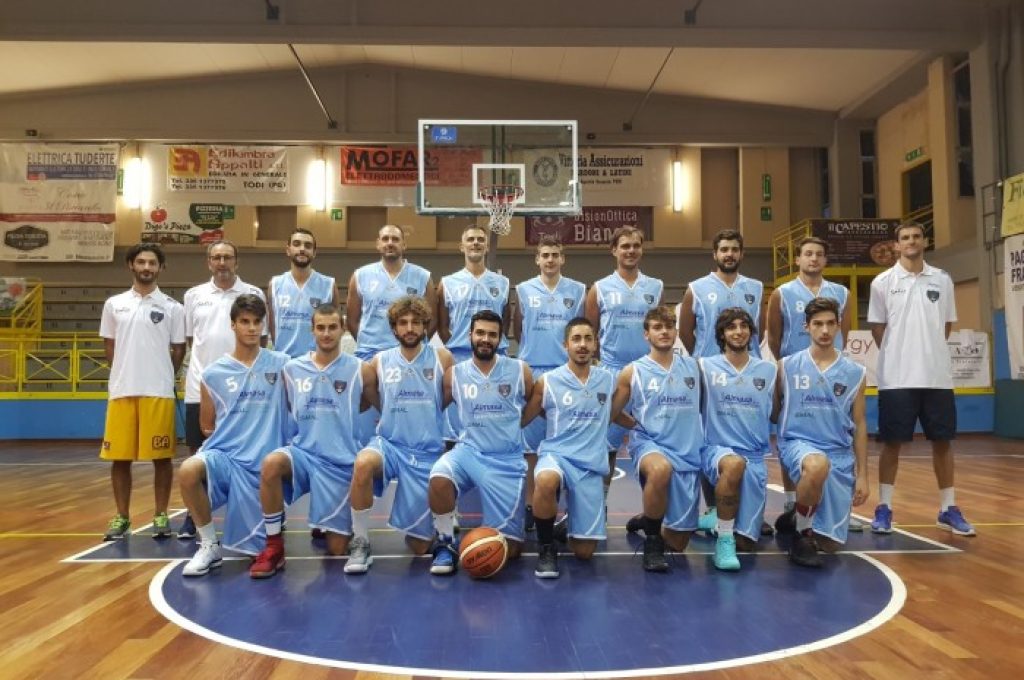 squadra-celeste-IMG-20170907-WA0000-700x525