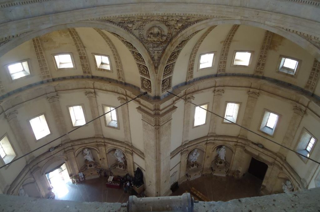 tempio-consolazione-interno-da-alto