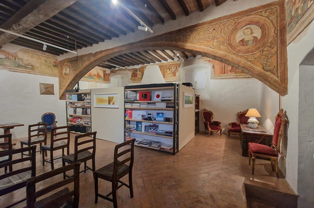 todi-circle-library-1