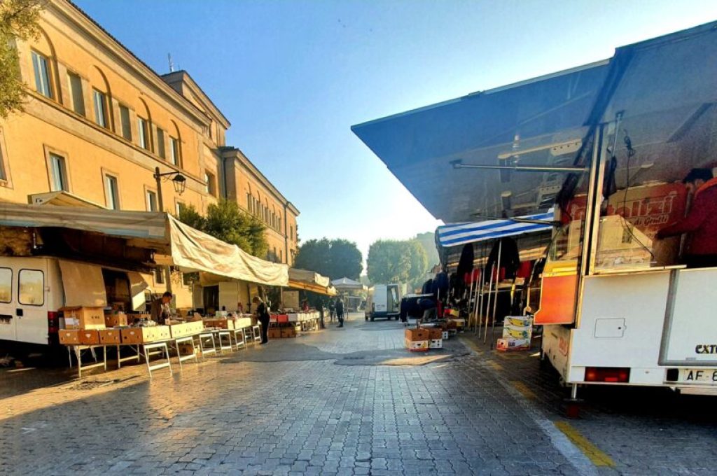 todi mercato sabato