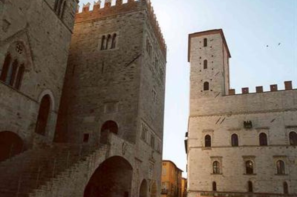 todi-palazzi-comunali