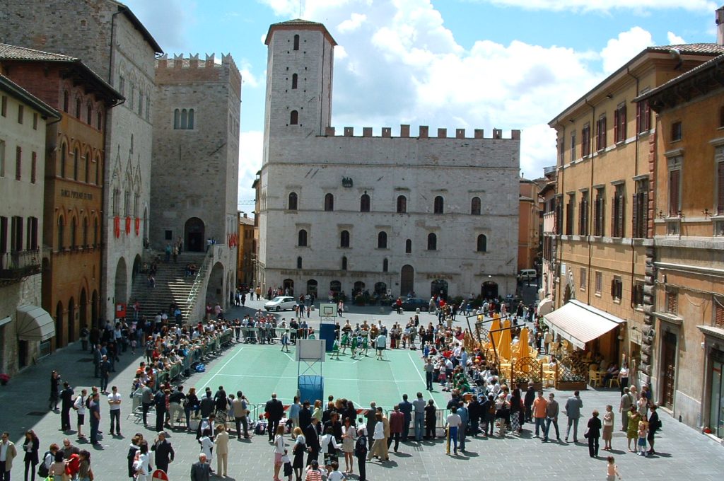 todi-piazza-basket