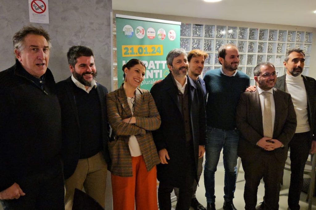 un patto avanti 00