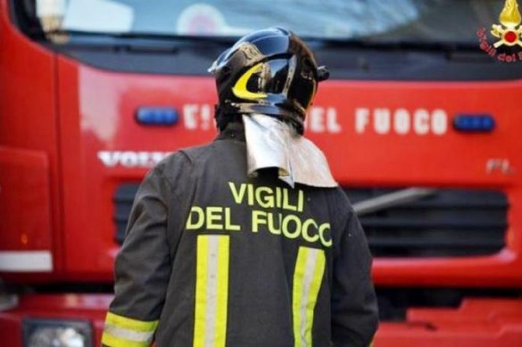 vigili-del-fuoco-pompieri-1-1-1-650x390